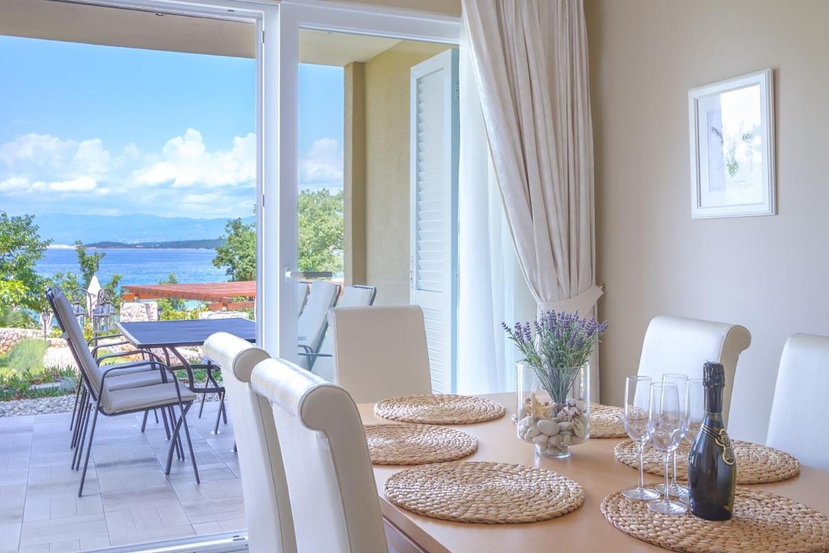 Luxury Apartments Villa Luce Malinska Exterior photo