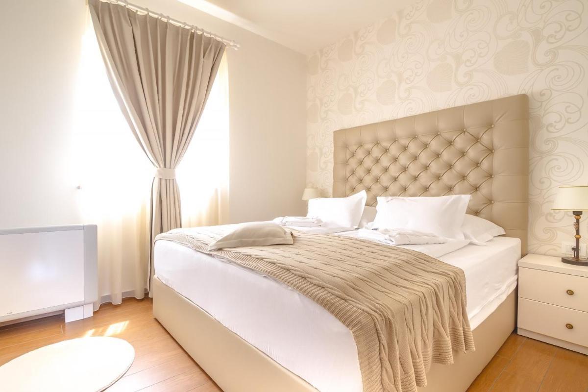 Luxury Apartments Villa Luce Malinska Exterior photo